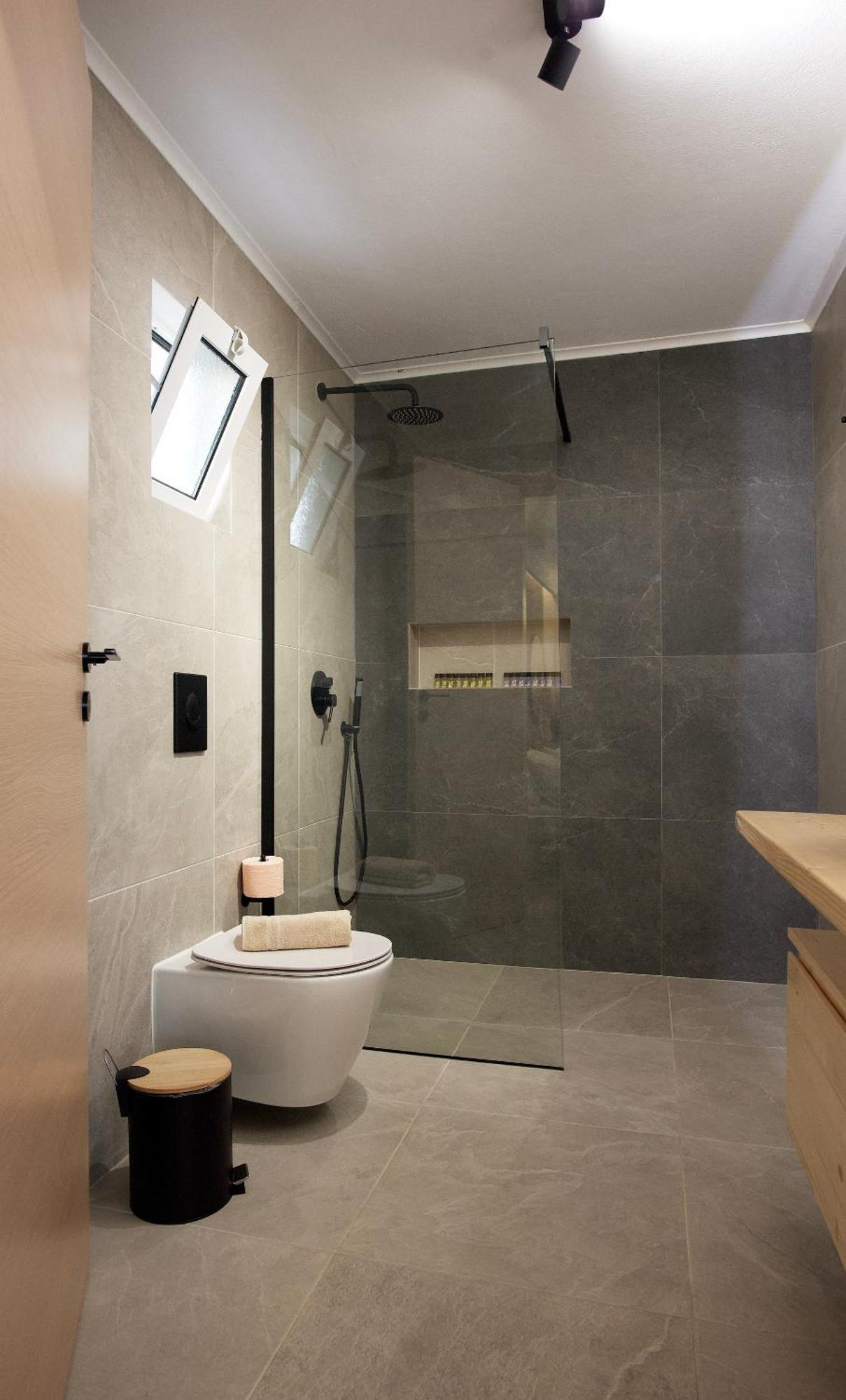 Kiriakos Apartment Kalamata Bagian luar foto