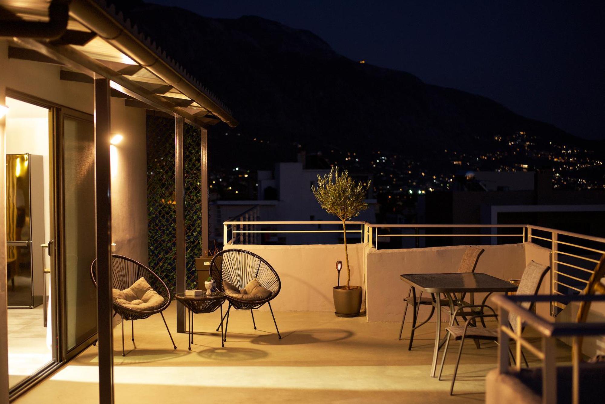 Kiriakos Apartment Kalamata Bagian luar foto
